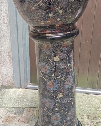 vaso e colonna in ceramica 