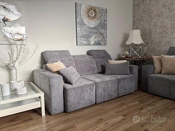 Divani tre posti nuovi