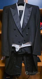 Frac nero con 2 pantaloni e 2 gilet