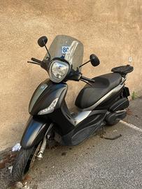 Piaggio beverly 350 nero opaco