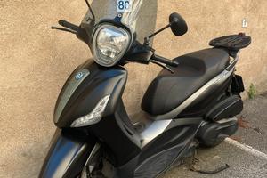 Piaggio beverly 350 nero opaco