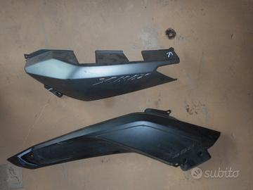 fiancata e boomerang yamaha x max 400