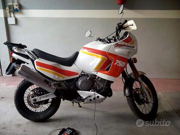 supertenere anno 1989 colorazione chesterfield