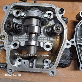 Honda forza 250 2007 Testata completa funzionante