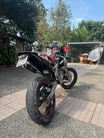 aprilia SX