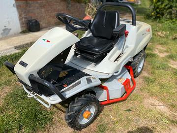 Trattorino trinciaerba grillo bcs