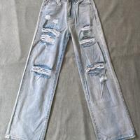 Jeans strappati da donna