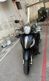 Piaggio Beverly 300 Nero Opaco