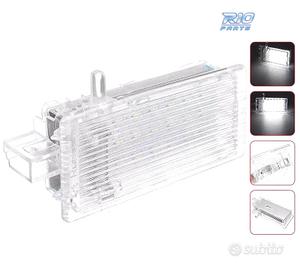 PLAFONIERA LED PER PORTAOGETTI O BAGAGLIAIO BMW E4