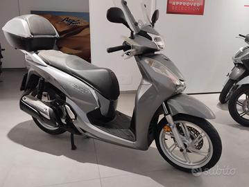 Honda SH 300