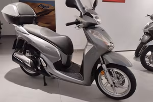 Honda SH 300