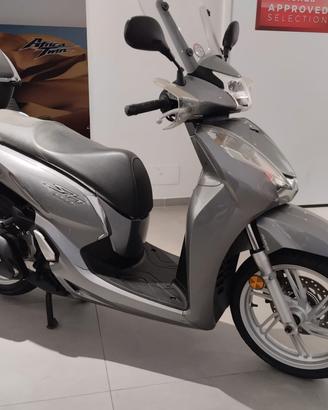 Honda SH 300