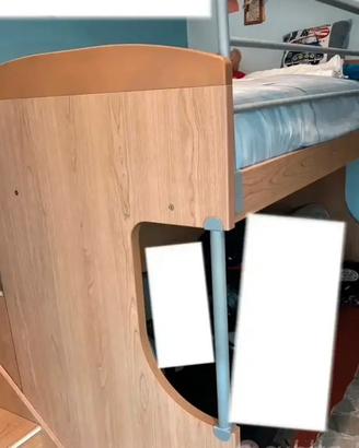 Letto a castello + contenitori + 2 materassi