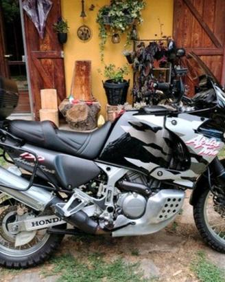 Honda XRV 750 RD07A Africa Twin