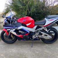 Honda CBR 929 Fire Blade