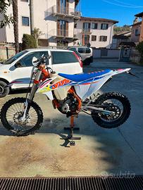 Ktm 350 six days 