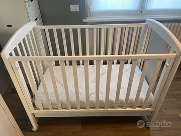 Lettino Foppapedretti Lovely con accessori