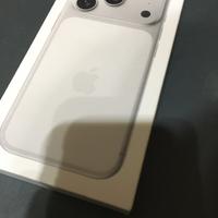 Apple iphone 17 pro 256gb silver IMBALLATO