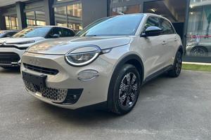 FIAT 600 1.2 Hybrid 145cv Auto + LED + Navi + Ce