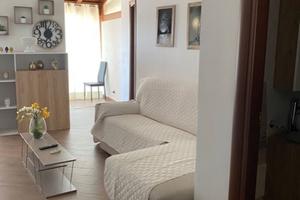 Ampio bilocale appena ristrutturato