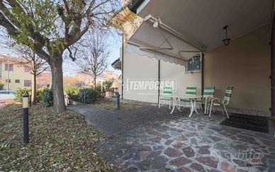 APPARTAMENTO INDIPENDENTE AL PIANO TERRA CON GIARD