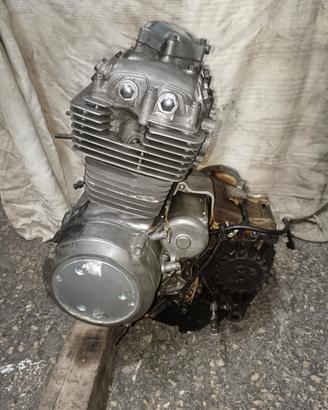 Motore Honda four 400