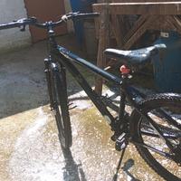 bicicletta MTB 