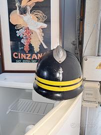 casco vigile del fuoco 1960