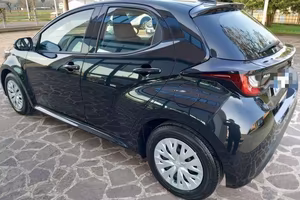 MAZDA 2 Hybrid 1.5 vvt e-cvt elettric pure