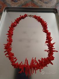 collana di corallo a rametti anni 70 