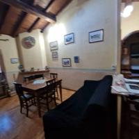 Stile casale, camino, travi in legno,unico