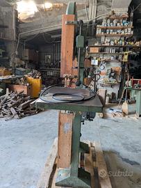 Sega a nastro per legno - robusta e funzionante