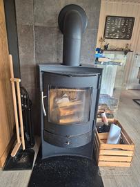 Stufa a legna Wiking Nordic 2 da 7 kW 