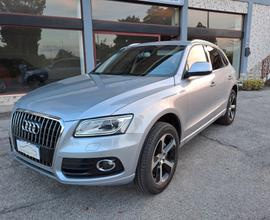 Audi Q5 2.0 TDI 177 CV quattro