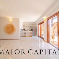 Baja Sardinia | Luminosa villetta su due livelli c