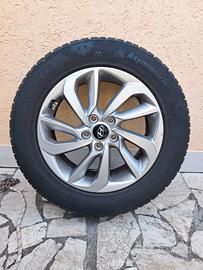 Cerchi gommati per Hiunday Tucson