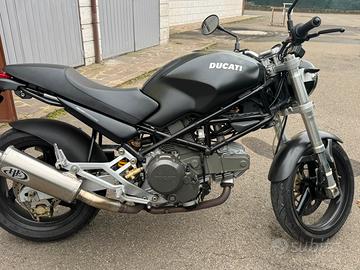 Ducati monster 600