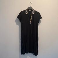 Burberry polo + vestito
