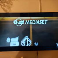 Smart TV Samsung 50" Crystal UHD 4K  – Come Nuova