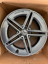 Cerchio originale AMG Mercedes GLC 43 AMG 19"