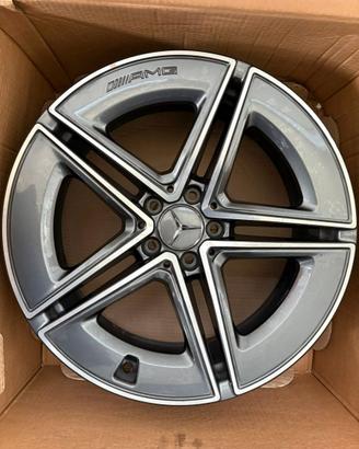 Cerchio originale AMG Mercedes GLC 43 AMG 19"