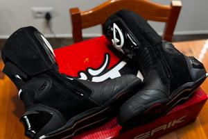 Stivali Moto Berik Race-X Evo Taglia 46 Neri NUOVI