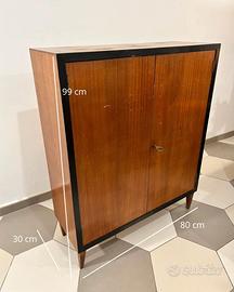 Mobile vintage anni 50/60 in legno con ante