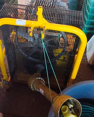 LISAM COMPRESSORE+ 2 ABBACCHIATORI + 2 ASTE E TUBI
