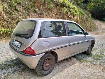 Lancia y 1.1 Elefantino Blu - 2000