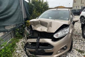 Ford Fiesta Incidentata