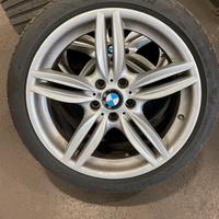 Cerchi bmw msport piu gomme good year