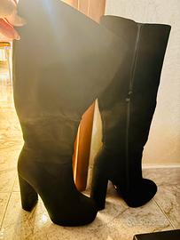 Stivali alti neri con tacco doppio Tata Italia