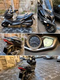 Kymco Xciting S 400 – 2019 – 34.779 km  €2600,00