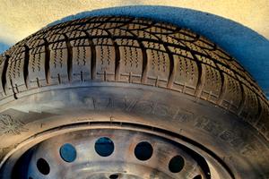 4 Gomme invernali con cerchi